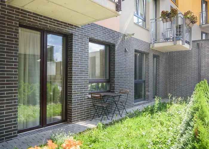 #stayhere - Comfy & Stylish With Patio Close To Old Town