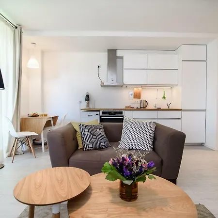#stayhere - Comfy & Stylish With Patio Close To Old Town Apartament Wilno
